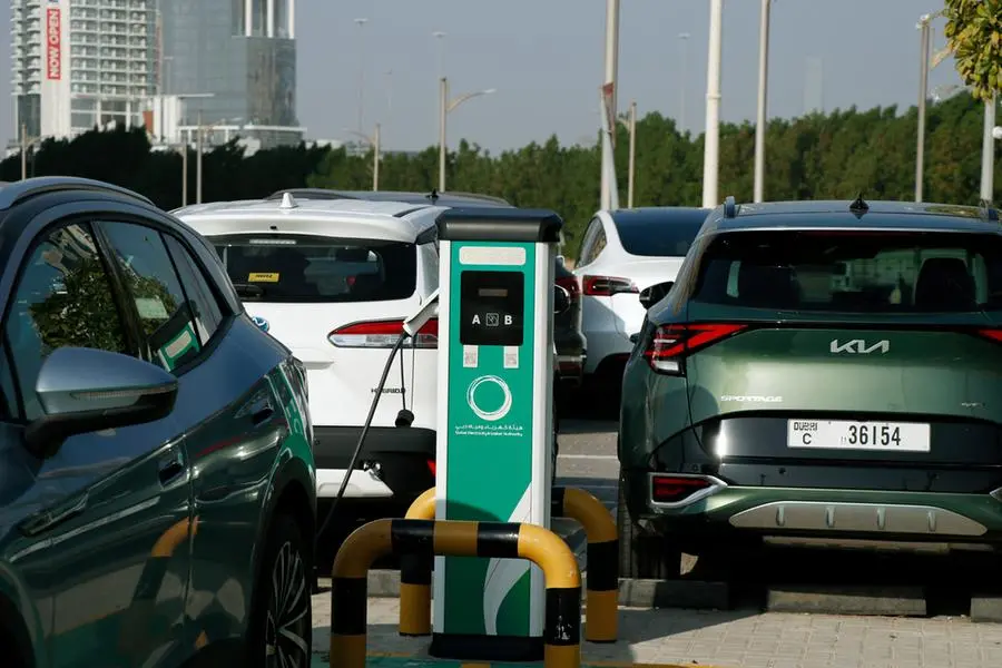UAE EV Market Intelligence and Dual Financial Modelling for an Investment Firm